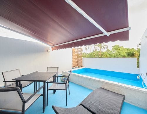 プールテラススイート