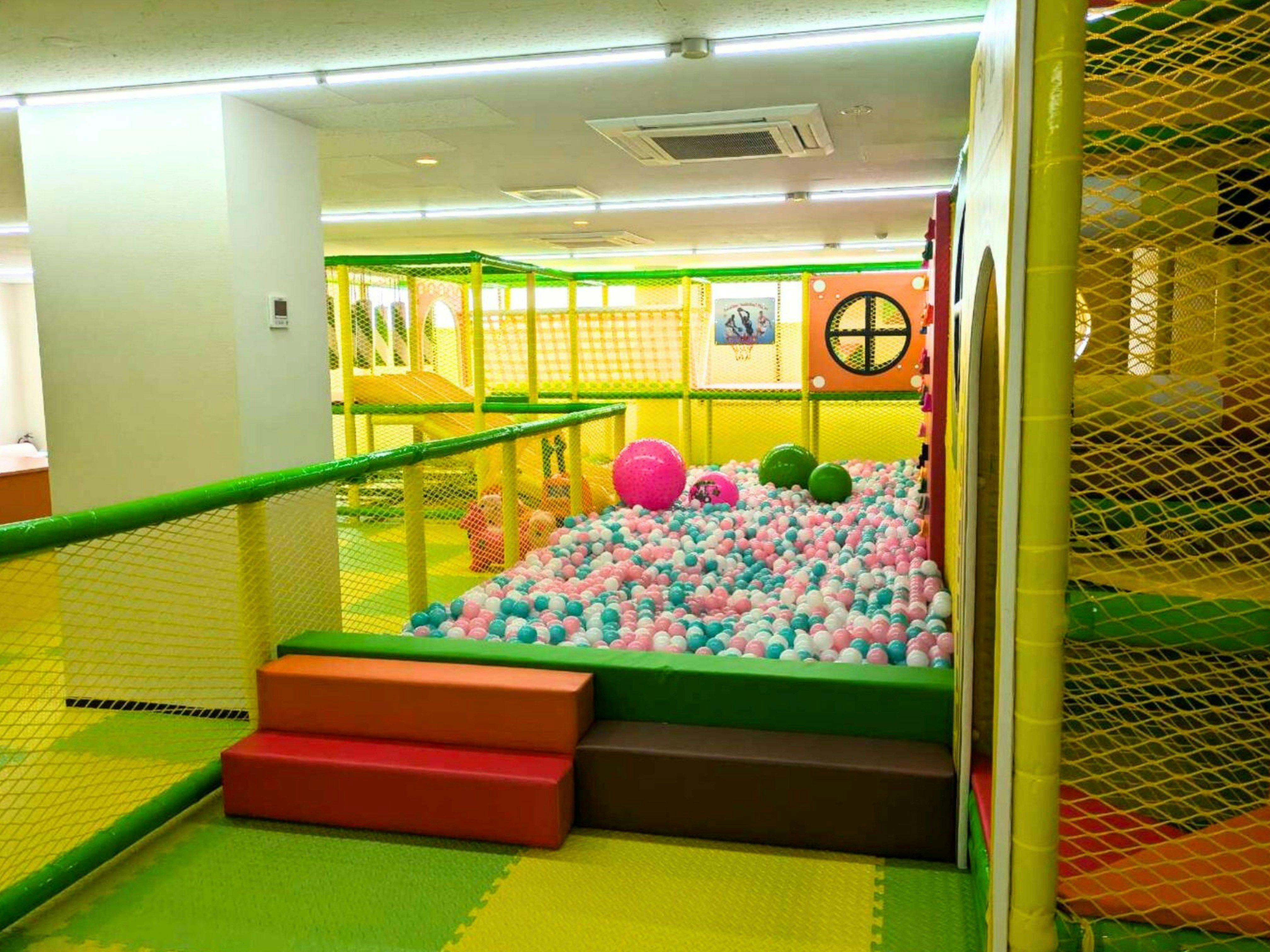 Rycom Family Resort Hotel