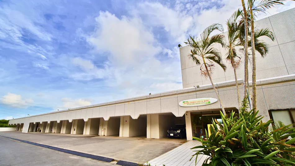 Rycom Family Resort Hotel