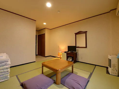 *【อาคารหลัก/ห้องสไตล์ญี่ปุ่น 8 เสื่อทาทามิ】