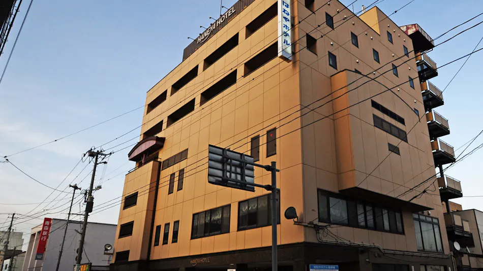 Haneya Hotel