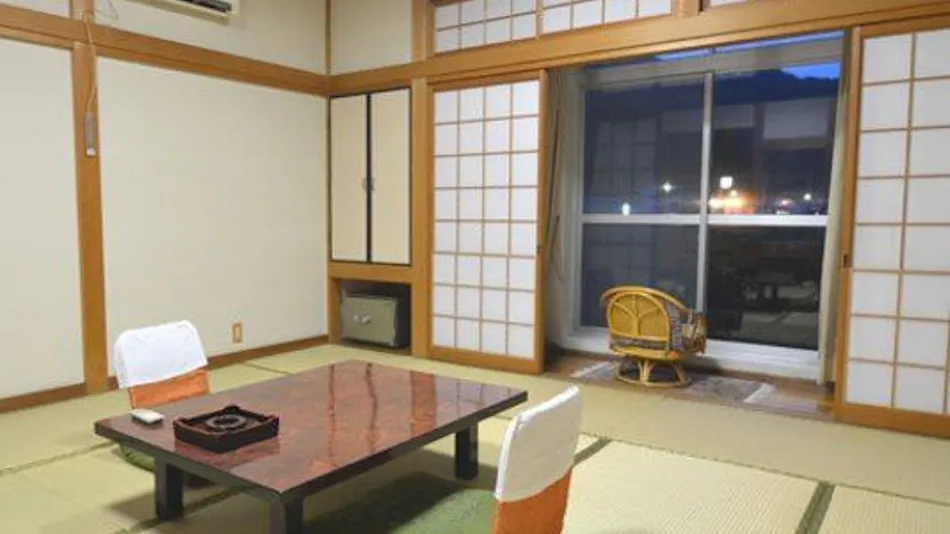 Yumura Onsen Hakuntei