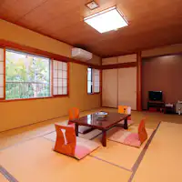 เหมาะสำหรับกลุ่มหรือครอบครัว 3 รุ่น ห้องกว้างขนาด 12 เสื่อญี่ปุ่น