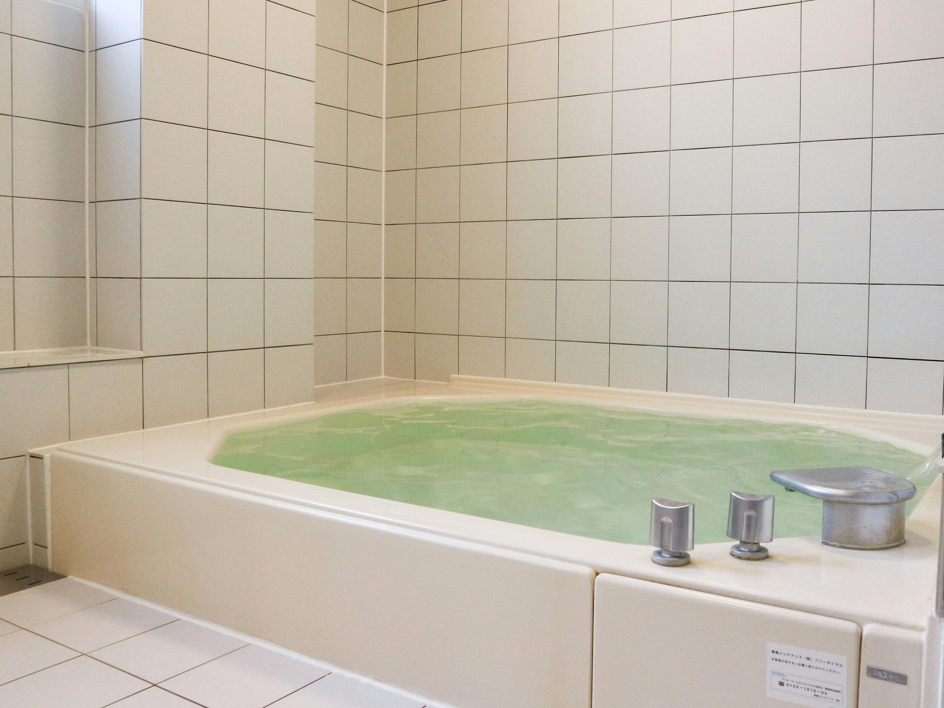 ห้องอาบน้ำ (หญิง)