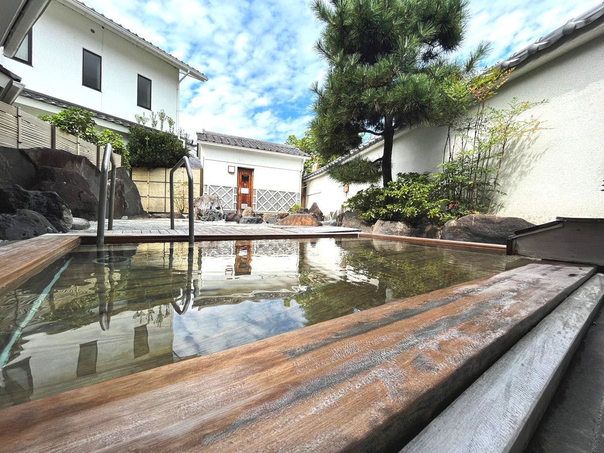 ◆บ่อน้ำหิน ~อ่างอาบน้ำกลางแจ้ง~