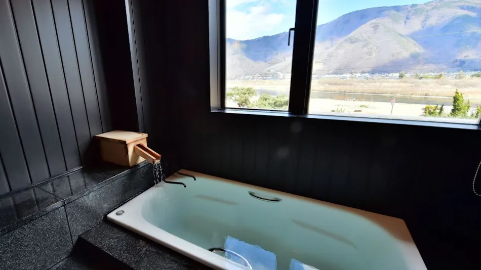 Shinshu Togura Kamiyamada Onsen Tamanoyu