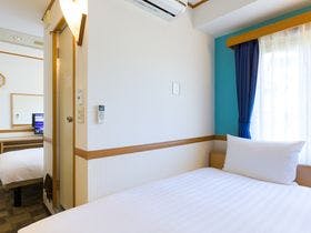 東横イン横浜スタジアム前１（旧東横イン横浜スタジアム前本館）