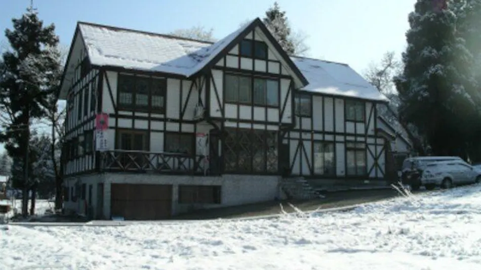Apricot Pension