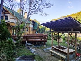 しまのログハウス