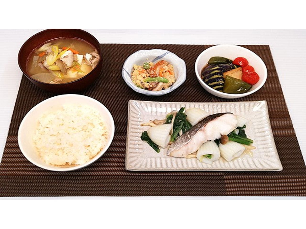 ตัวอย่างอาหารเย็น