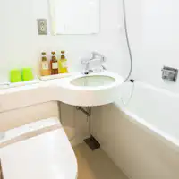 ห้องน้ำ/ห้องสุขา (พร้อมบิเดต์)