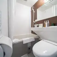 ห้องพักทุกห้องมีห้องน้ำในตัว