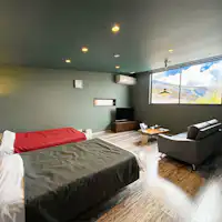 ห้องพักสไตล์ตะวันตกแบบแยกอาคารเป็นอาคารใหม่ พร้อมอ่างอาบน้ำกลางแจ้งในตัว