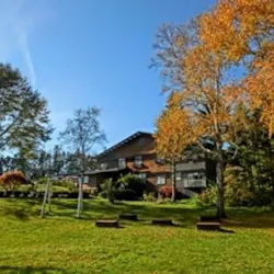 萌木の村オルゴール博物館ホール オブ ホールズ 山梨 清里 おすすめの人気観光 お出かけスポット Yahoo トラベル 萌木の村オルゴール博物館ホール オブ ホールズ 山梨 清里 おすすめの人気観光 お出かけスポット Yahoo トラベル