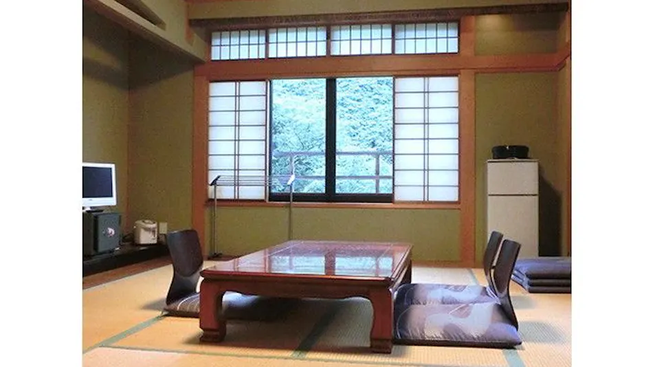 Kanazawa Yuwaku Itagaya Onsen Zenigame Gensen Kakenagashi