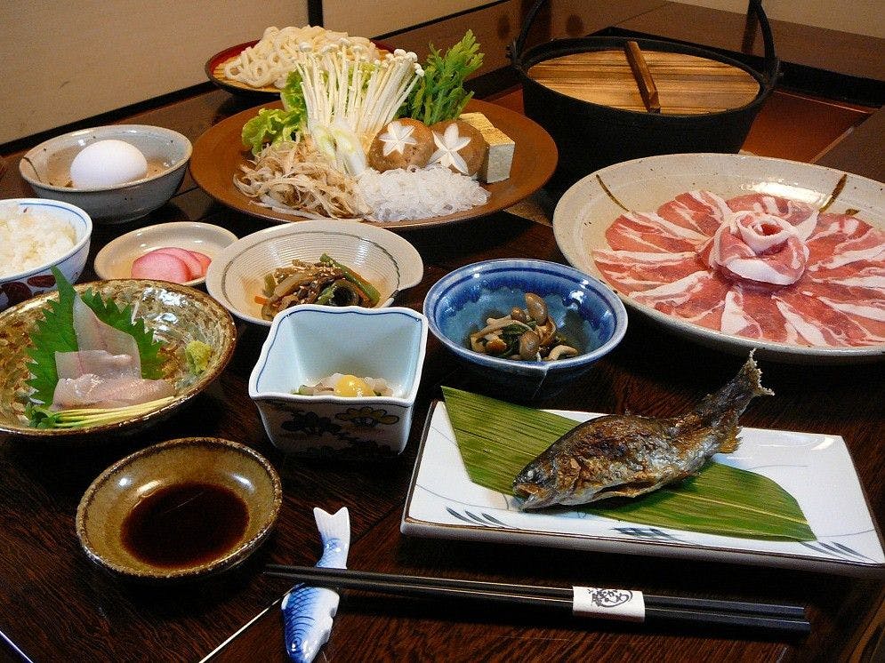 Nikmati kehangatan dengan hidangan botani yang lezat!