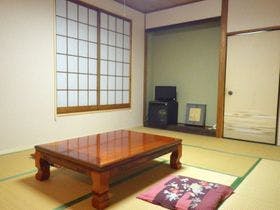 常総市水海道駅より徒歩1分 割烹 野村屋旅館