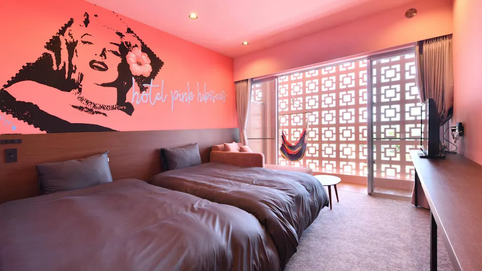 HOTEL PINK HIBISCUS