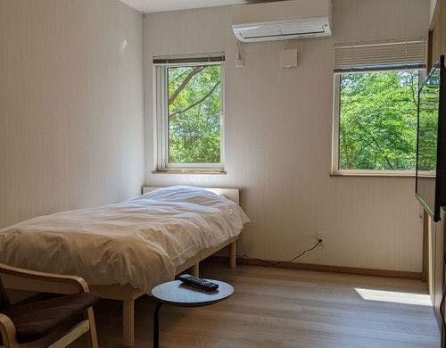 【別館洋室】6.8帖、1名様用のお部屋です