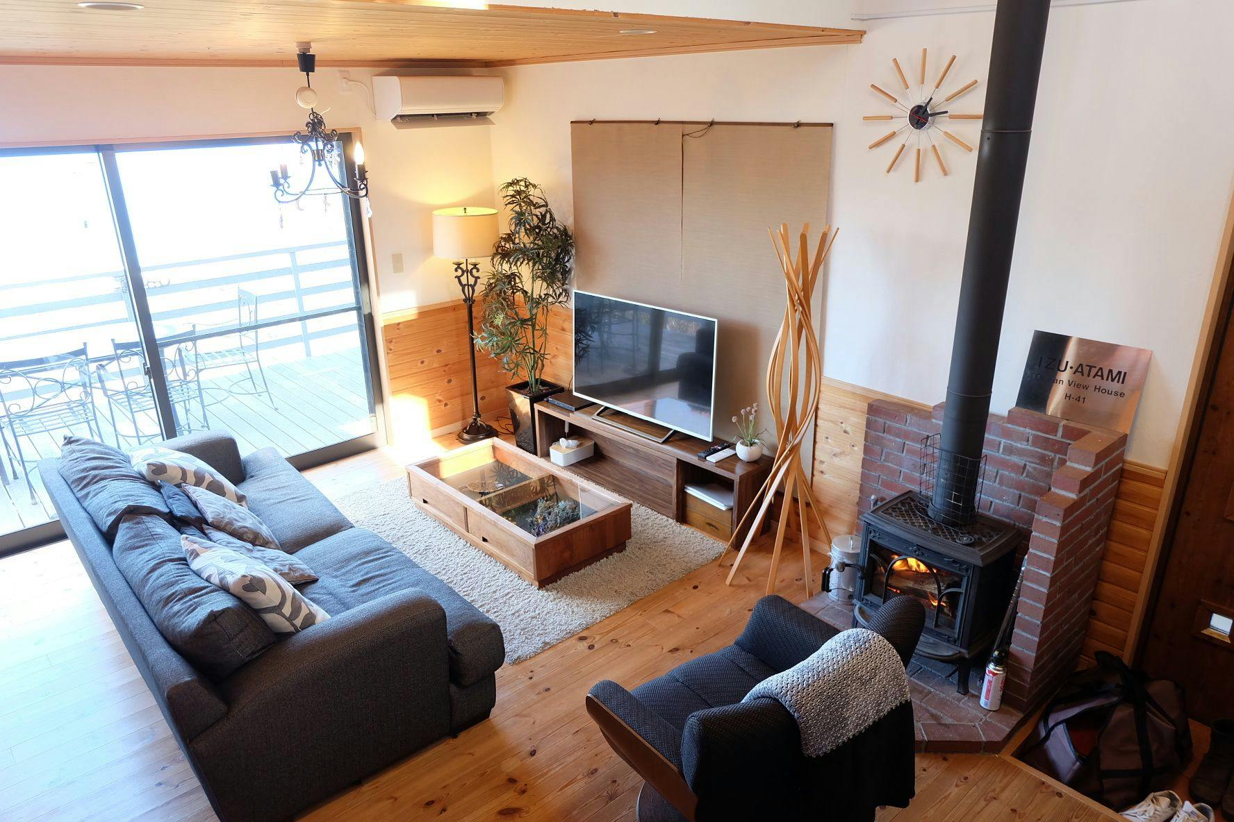 請隨意，就像在自己家一樣。