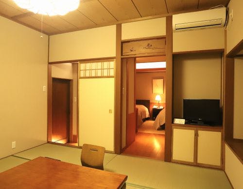 和洋室、蘭の間　和室