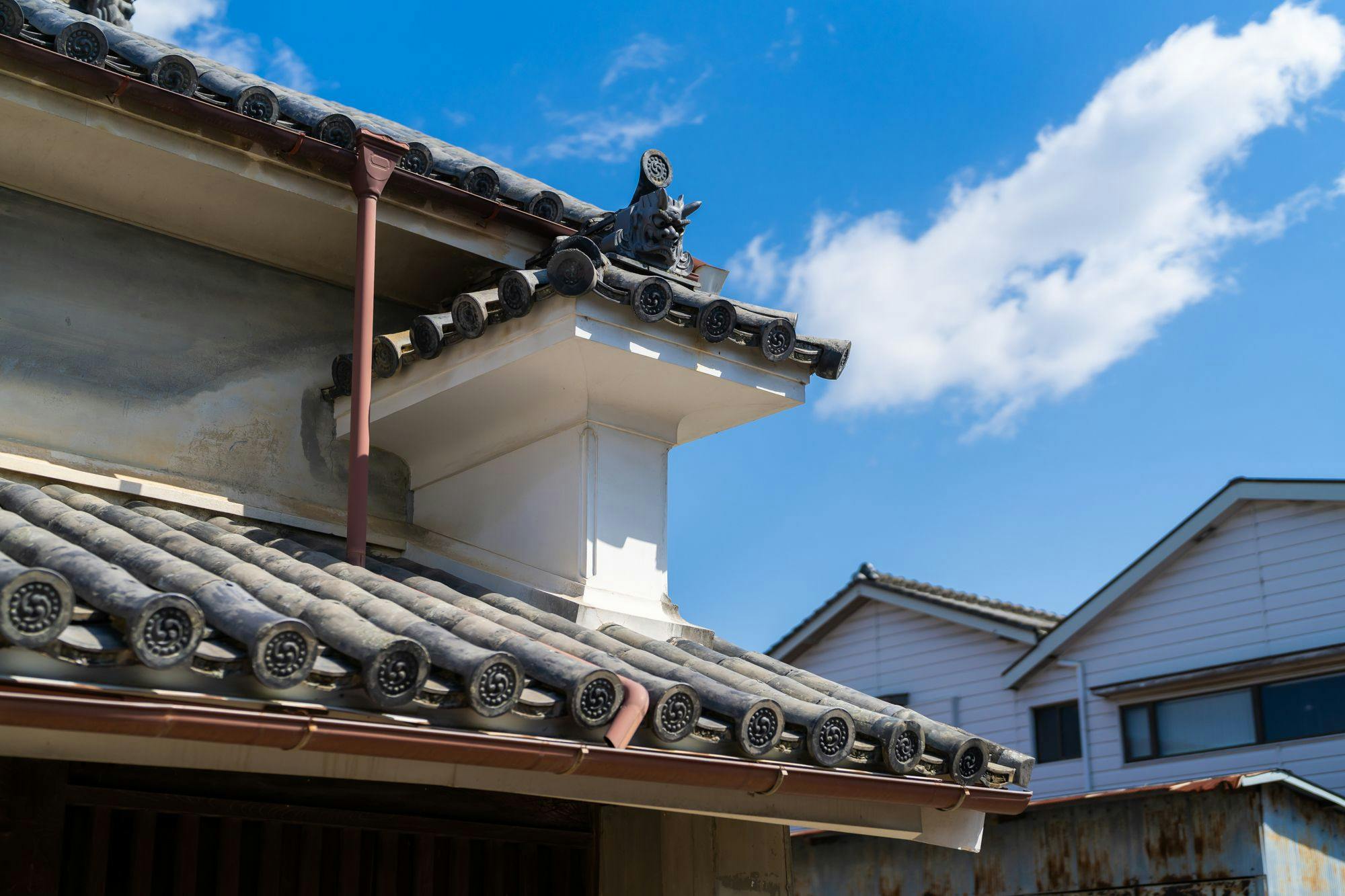 หลังคาสองชั้น