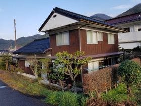 コンドミニアム　津和野荘