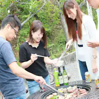 Nikmati BBQ meriah bersama keluarga dan kumpulan.