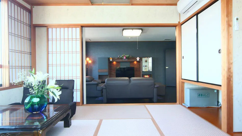 Ichiraku Onsen Hotel