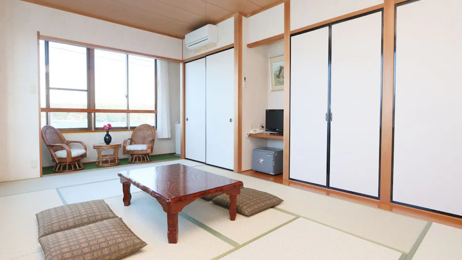 Ichiraku Onsen Hotel