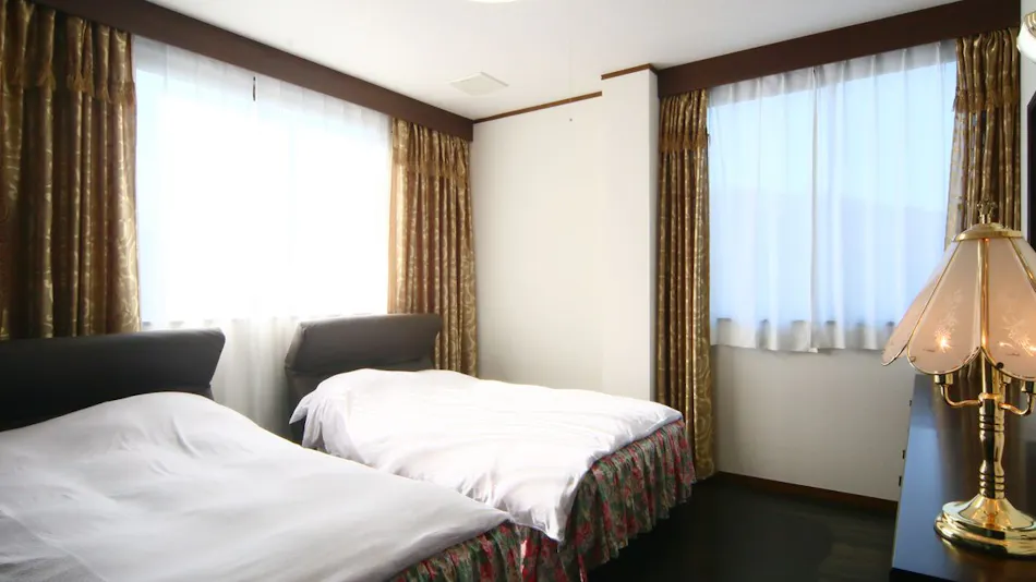 Ichiraku Onsen Hotel