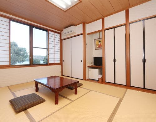 和室10畳　快適な和空間で寛ぐ10畳のお部屋