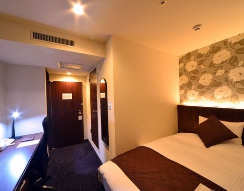 ダブルベッドルーム