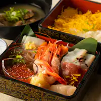 ภาพตัวอย่างอาหารเช้า (ข้าวหน้าซีฟู้ด)