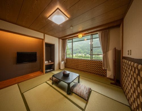 2024年リニューアル<BR>和室10畳のお部屋です