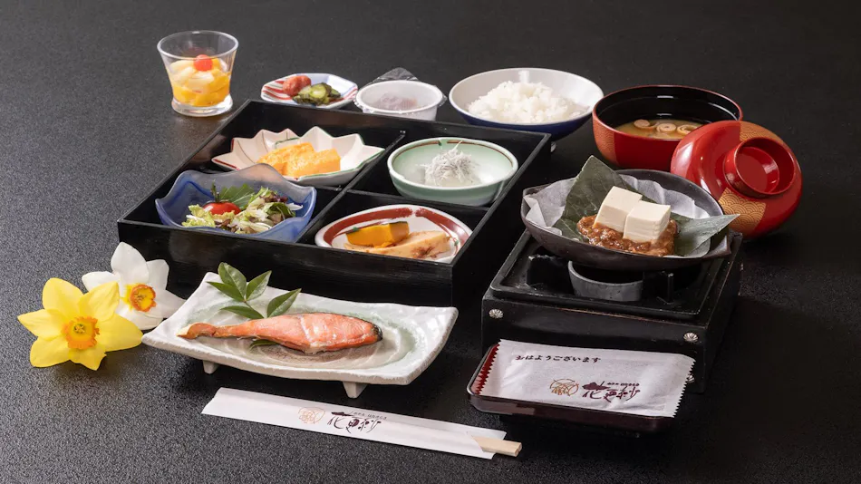 Nakatsugawa Onsen Hotel Hanasarasa