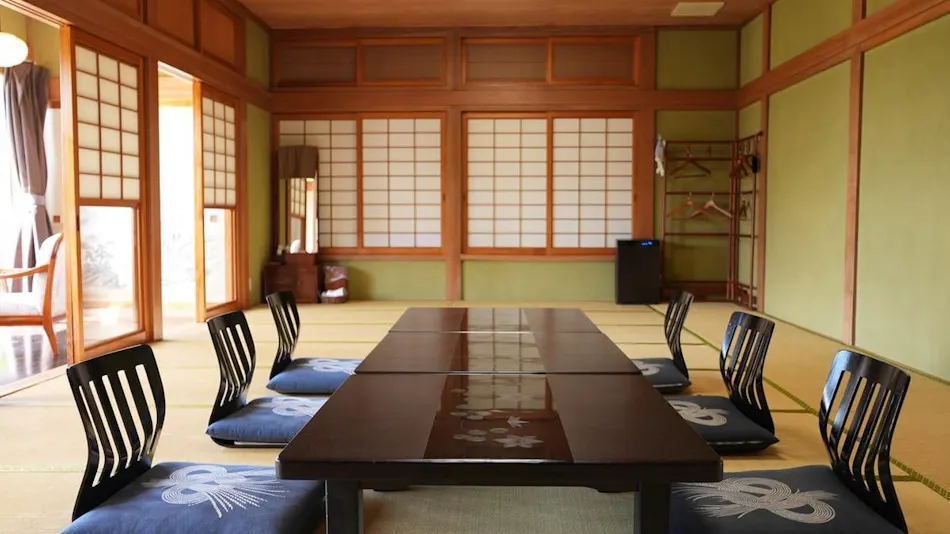 Hidden Onsen of Uonuma: Relaxation Retreat