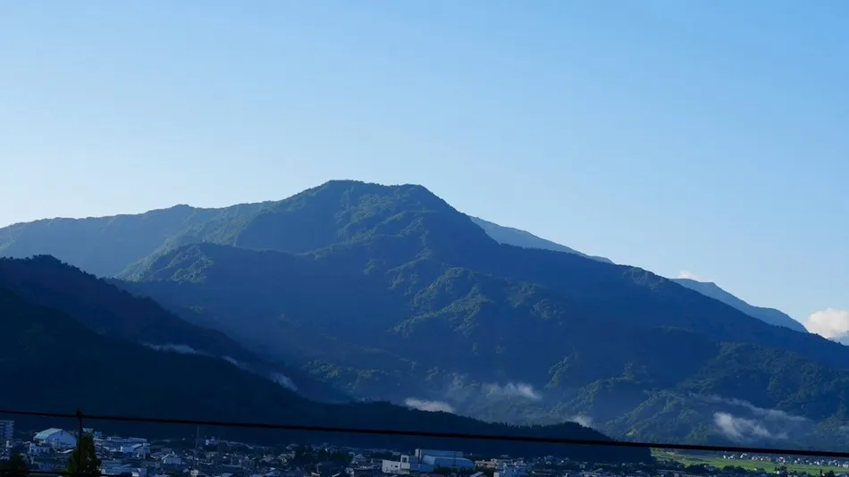 Hidden Onsen of Uonuma: Relaxation Retreat