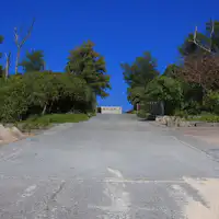 เดินเพียง 2-3 นาทีถึงชายหาดอิเอะ