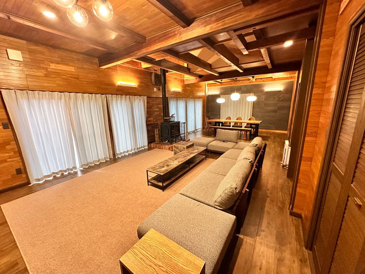 【วิลล่าหรู】ห้องนั่งเล่น