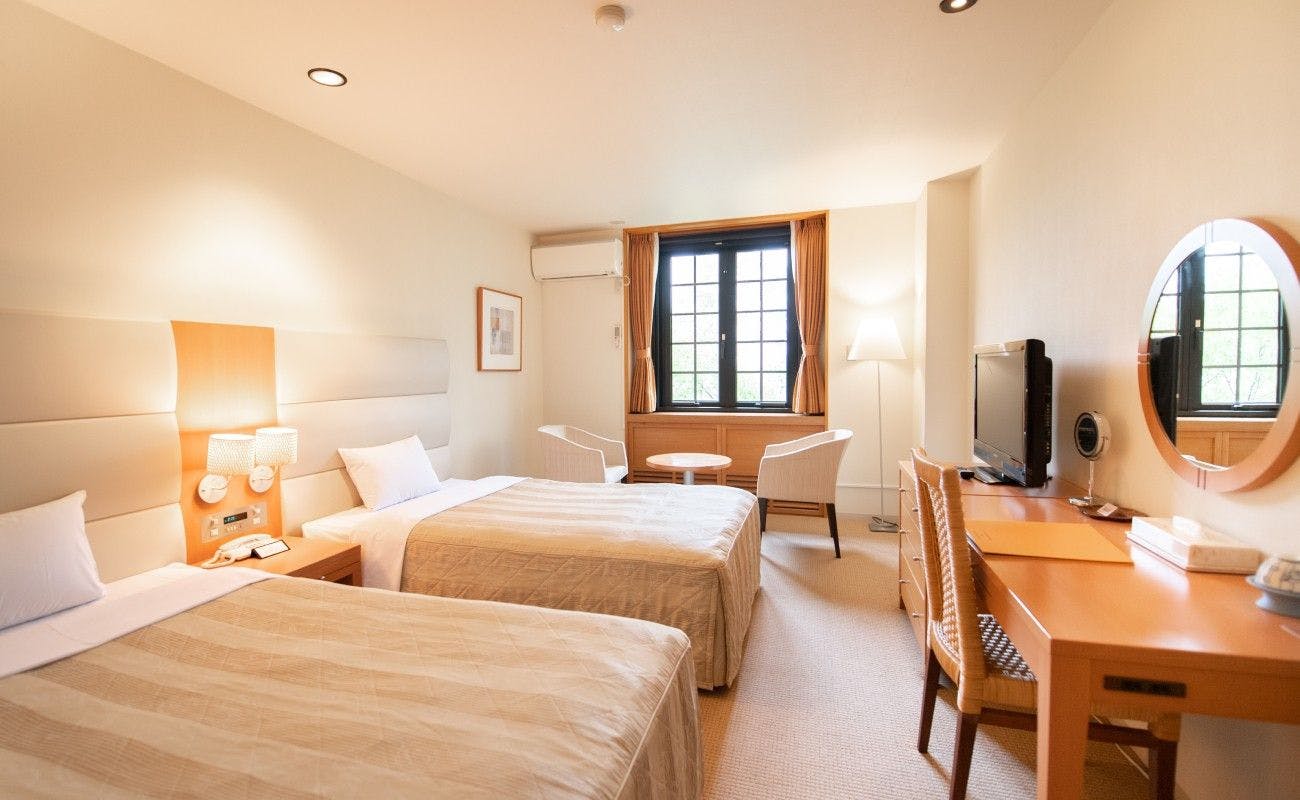 Kamar sederhana dan nyaman untuk Anda nikmati.