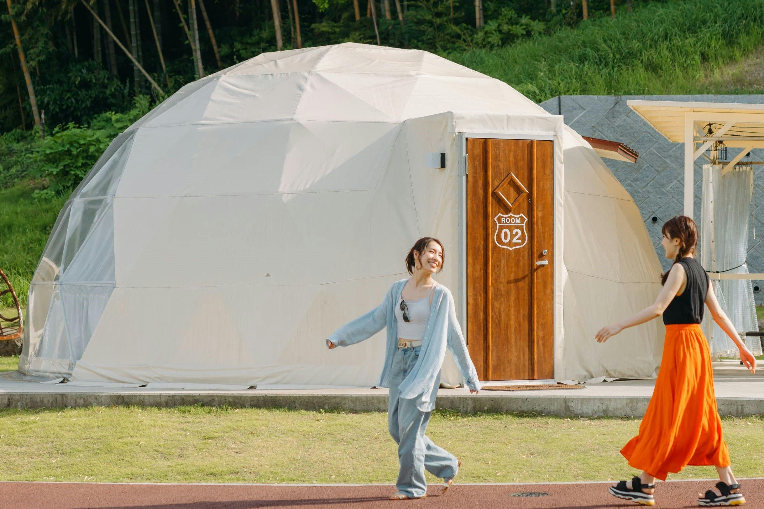 โดมเต็นท์