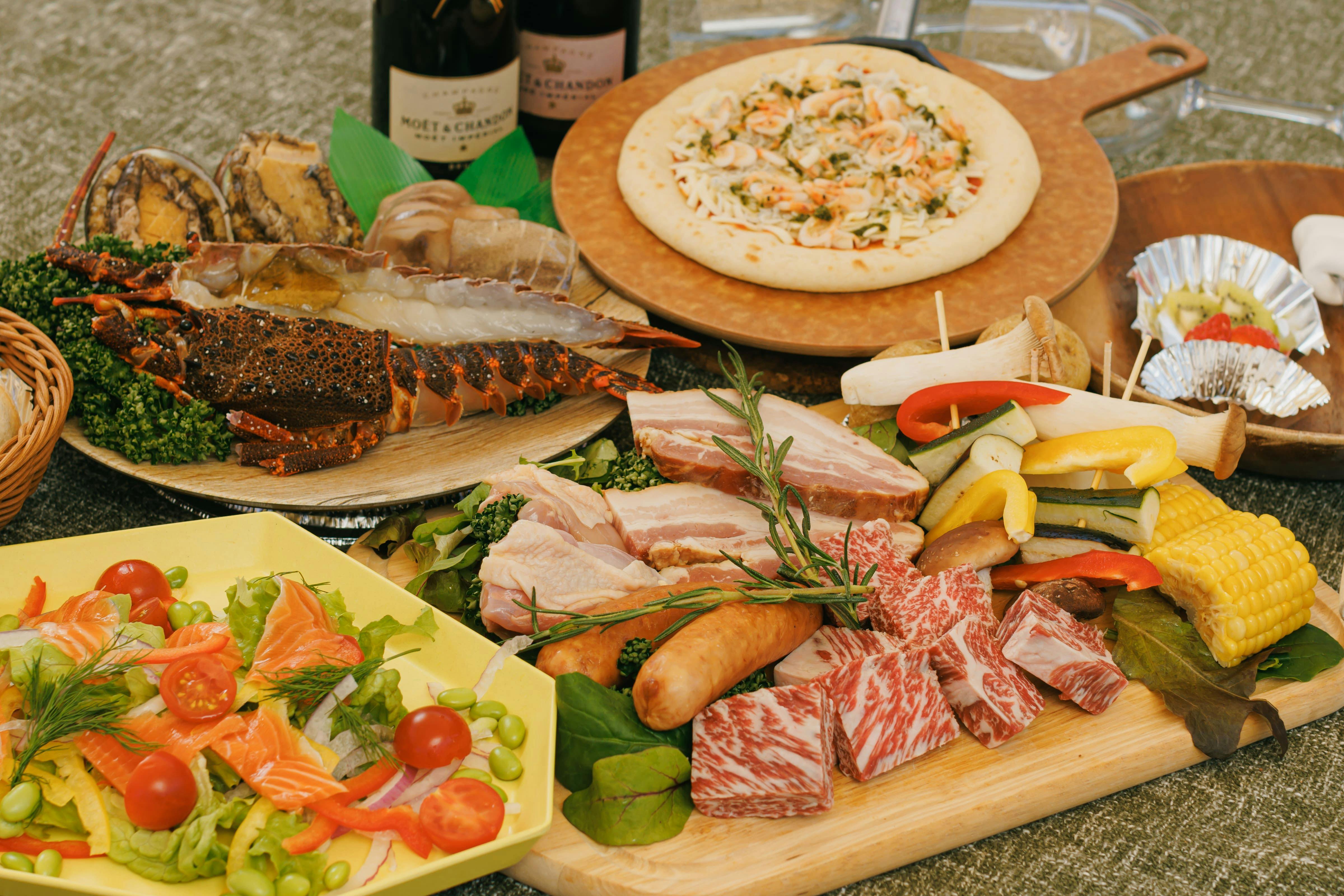 伊豆グランヴィレッジ グランピング - 【2食付き】伊勢海老や鮑が彩る