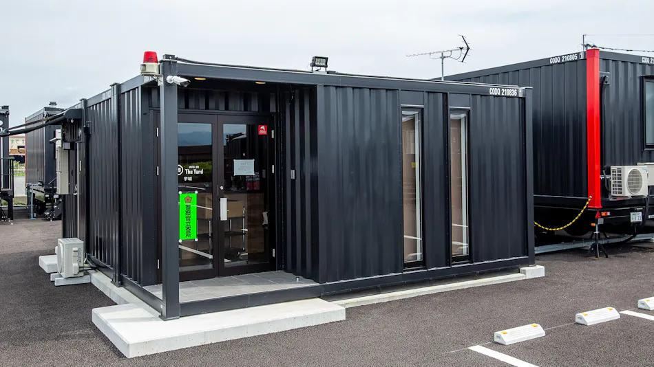 HOTEL R9 The Yard Uki