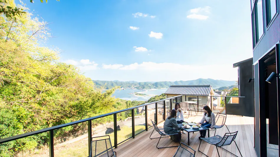 Awaji Island C-Side | Dual View