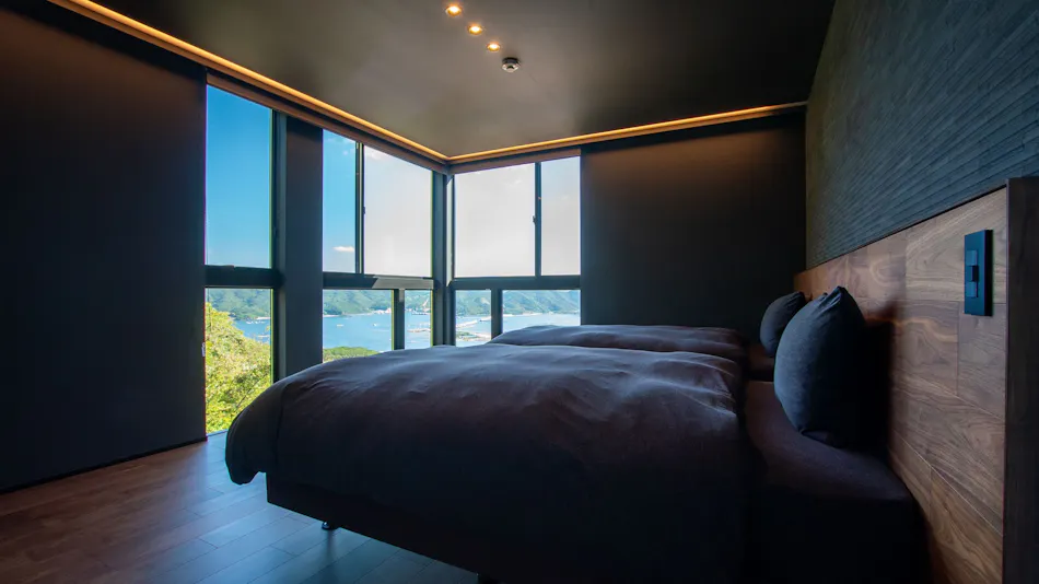 Awaji Island C-Side | Dual View