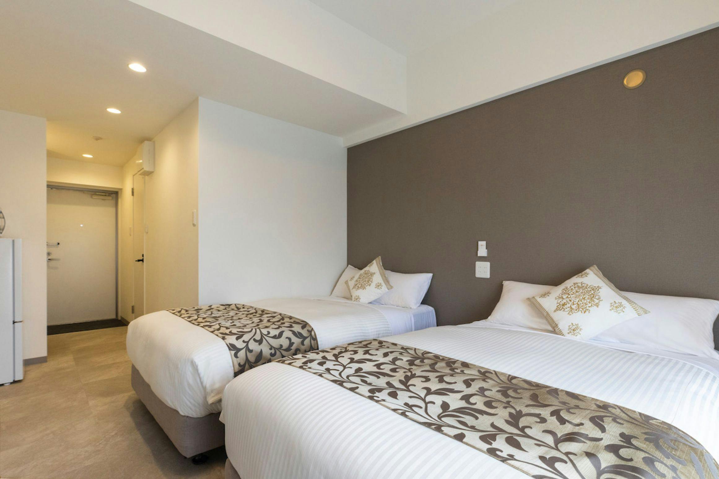 Mr.KINJO GRAND CATS <Ishigaki Island>