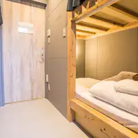 ห้องพักรวม (แยกชายหญิงและเฉพาะผู้หญิง)