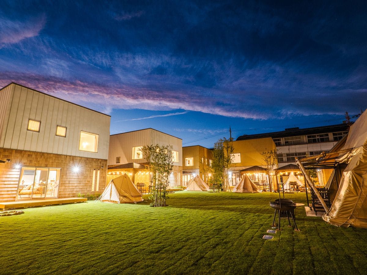 NAGAHAMA Lifestyle Glamping Hotel