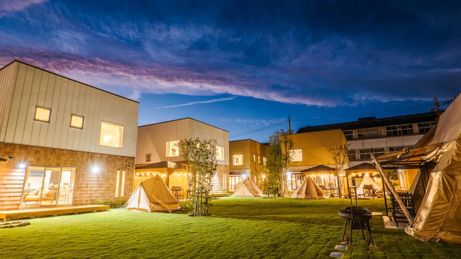 NAGAHAMA Lifestyle Glamping Hotel